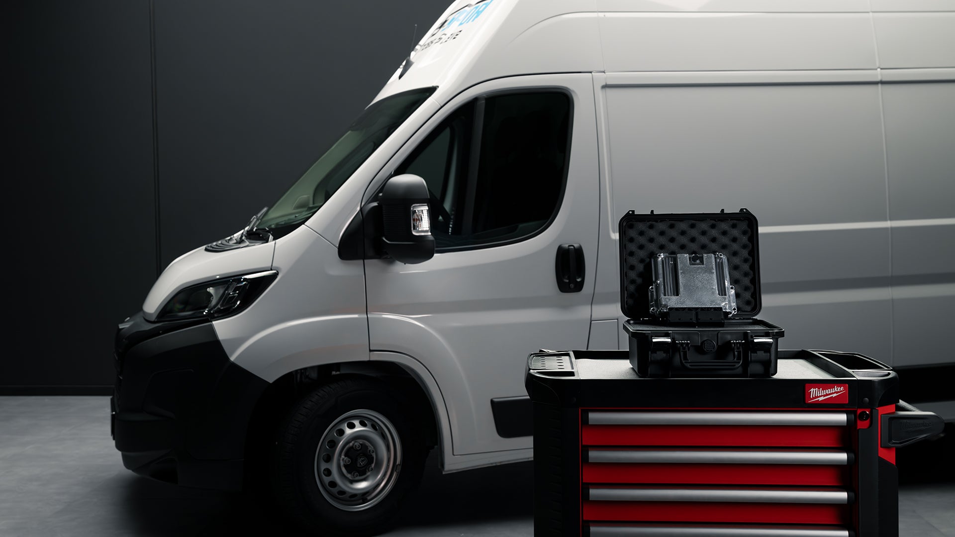 PSA/FCA Bosch MD1CS199 - Mail-in Unlock