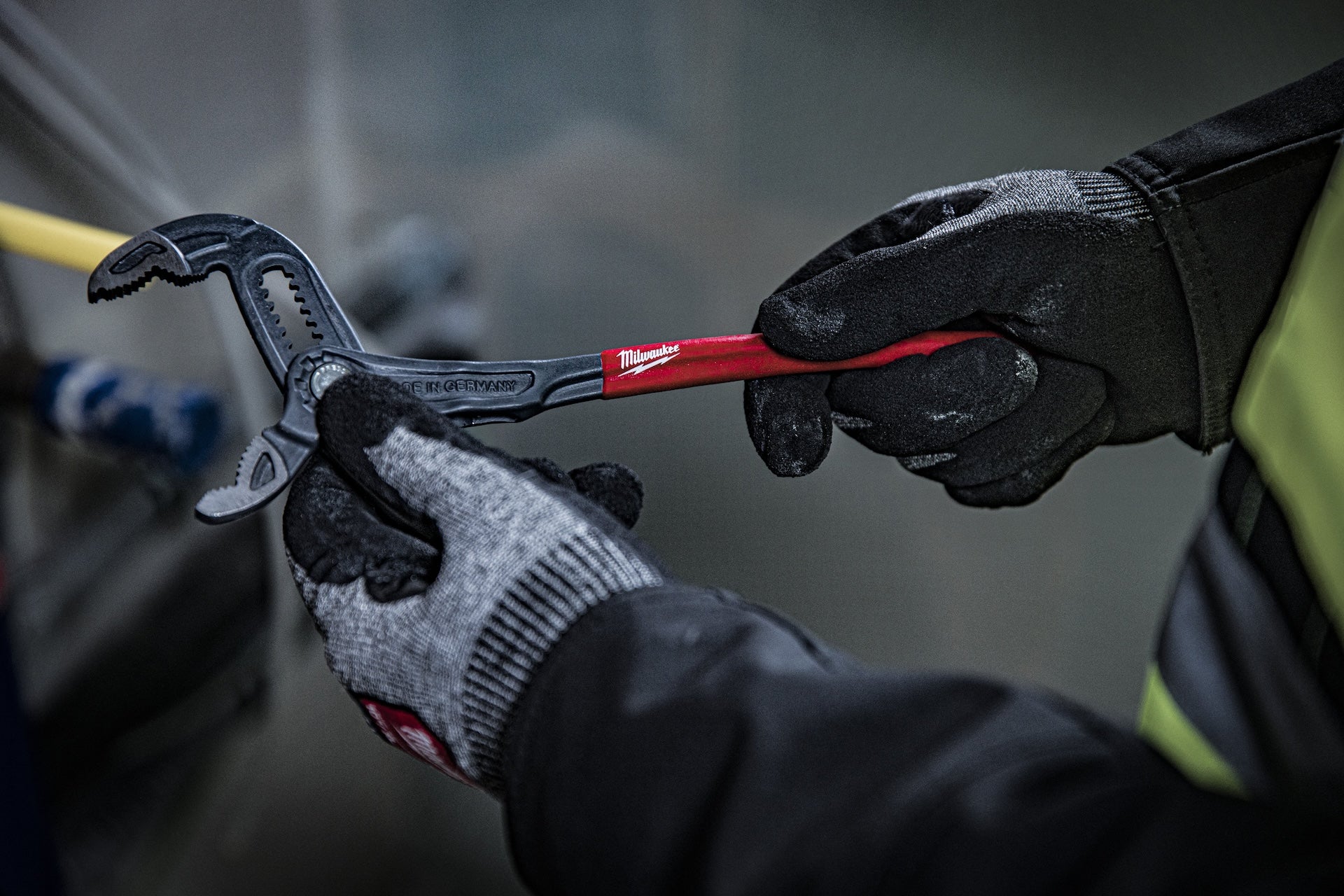 Adjustable Water Pump Plier - 250 MM