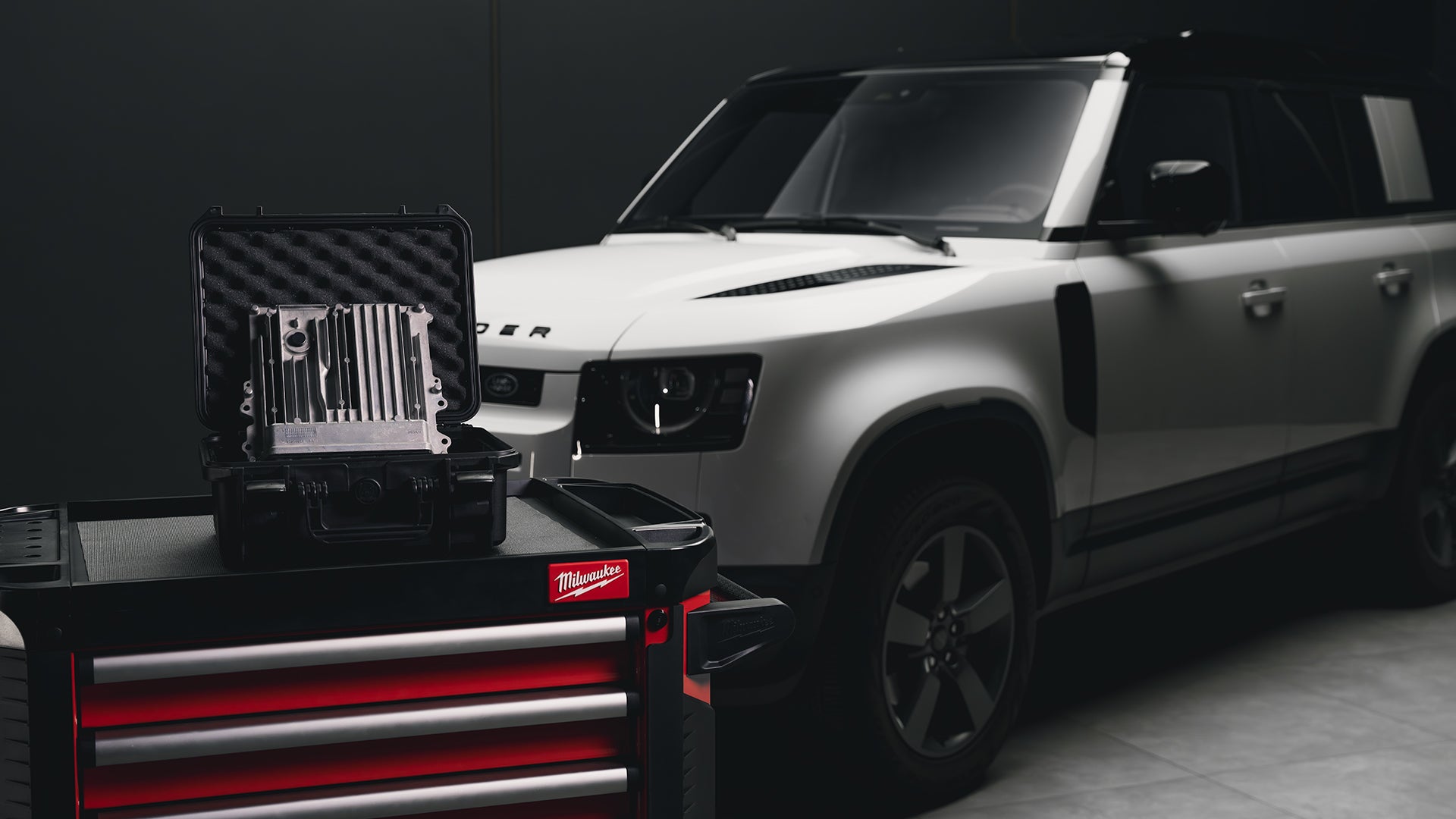 JLR Bosch MD1CP007/MD1CP017/MG1CS028 - Mail-in Unlock