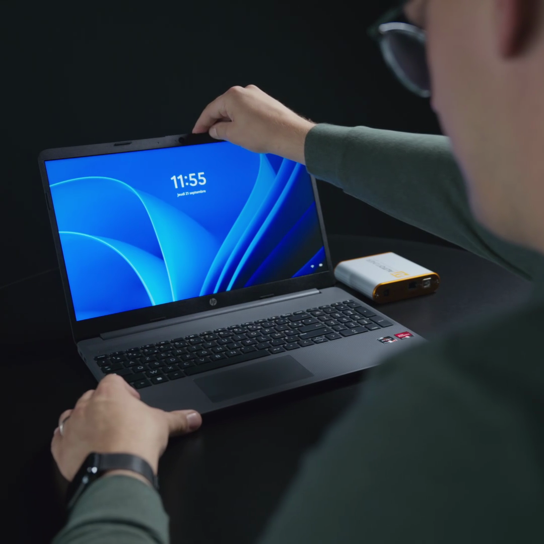 People using laptop to connect autotuner